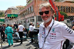 CBA直播-法媒:拉特克利夫准备出售尼斯,纽卡股东沙特基金PIF是潜在买家