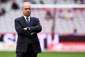 记者:未达成续约协议,巴黎总监坎波斯正在与曼联进行深入谈判