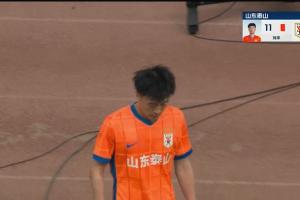 英超直播-送礼+染红!刘洋两黄变一红被罚下,无缘下轮客战亚泰