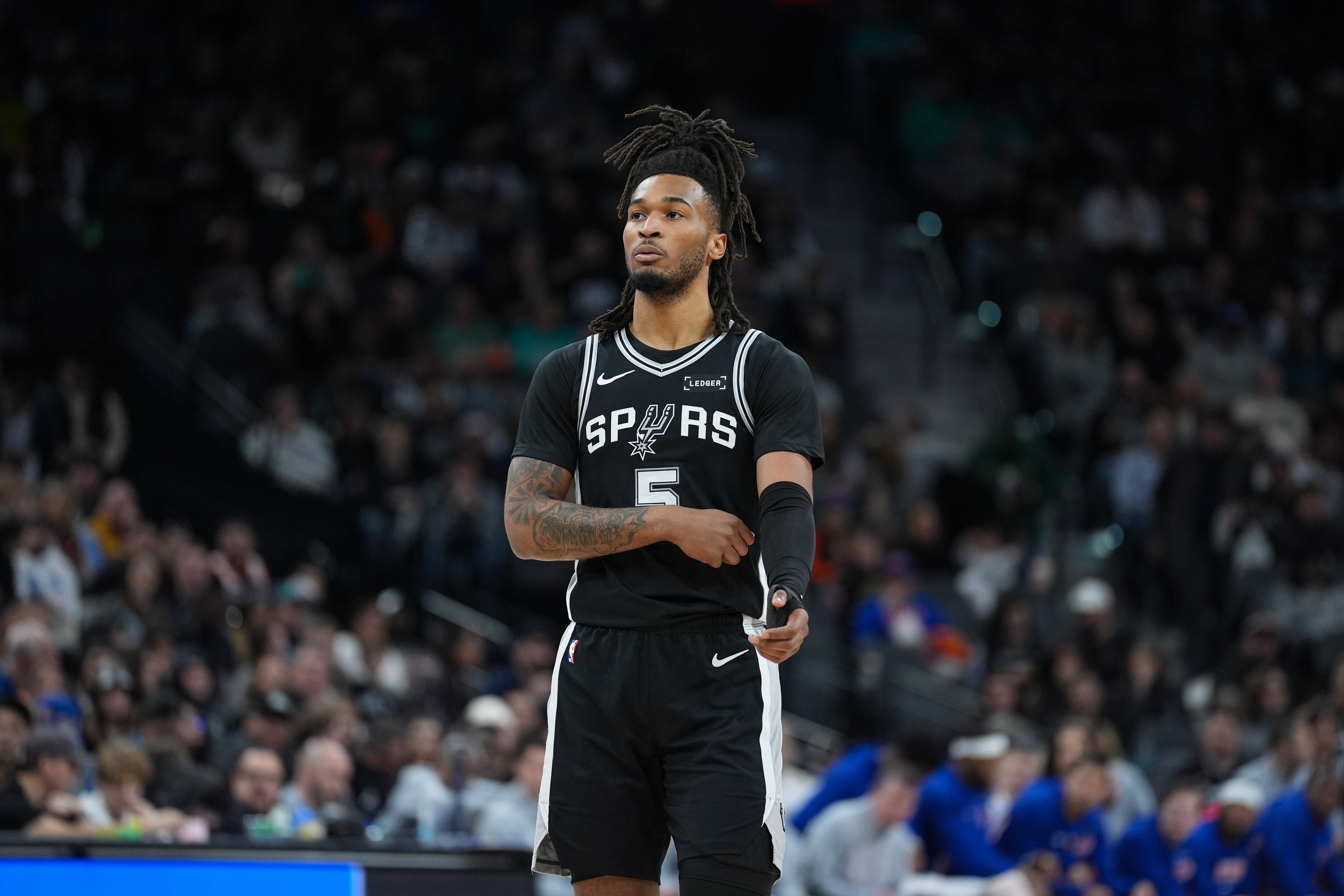 英超直播-手感不错！卡斯尔13中6得20分7板8助1断 可惜出现了5次失误