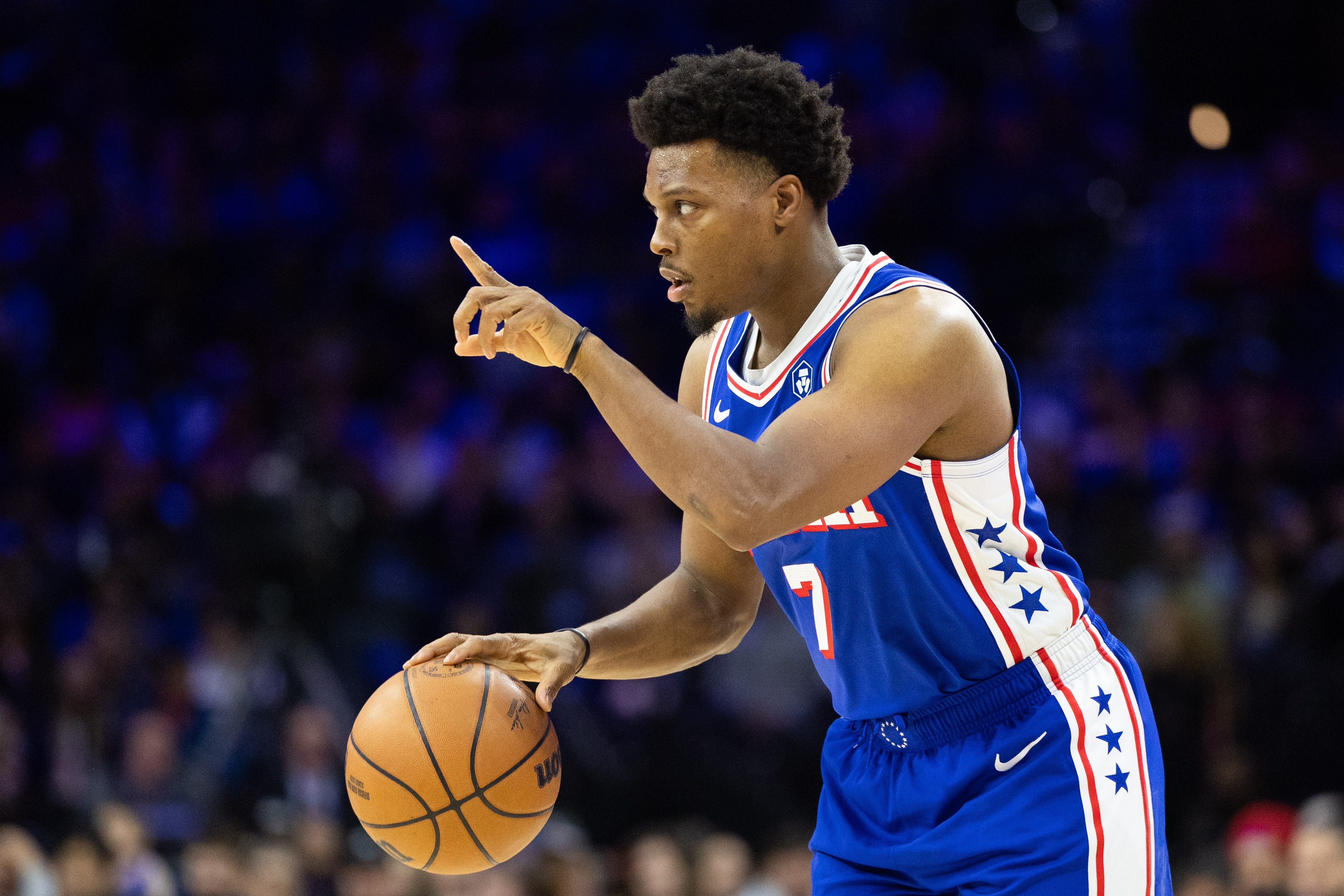 马克西：篮球和生活层面洛瑞都帮我很多 他帮我成长为领袖感激他