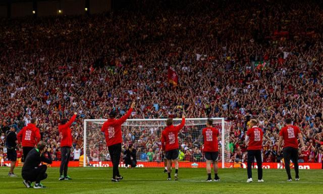 CBA直播-克洛普带头欢迎斯洛特，萨拉赫感谢教练升级之恩