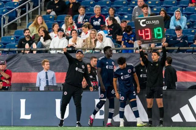 mk体育直播-MLS实施新规：诈伤和换人拖时间将成为过去？